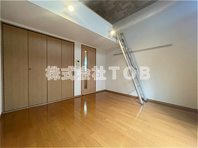 【洋室】 | パステロⅢ | 洋室7.75帖