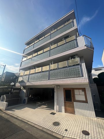 尼崎市南塚口町７丁目のアパートの外観