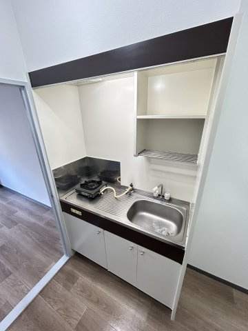 マンションタワーサイドのキッチン