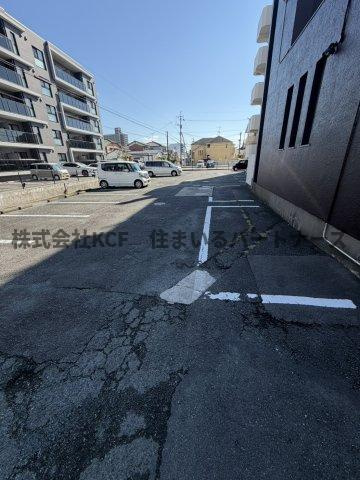 翠水マンションの駐車場