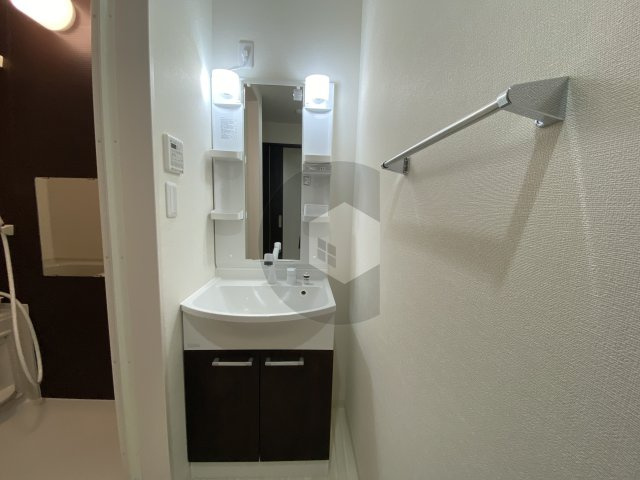 フジパレス花園本町の独立洗面台