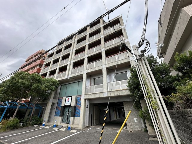 西宮市平木町の賃貸マンションの外観