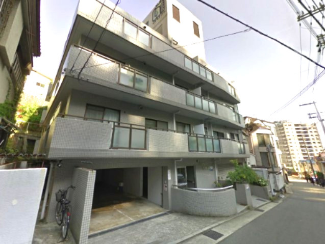 サンビルダー新神戸の外観