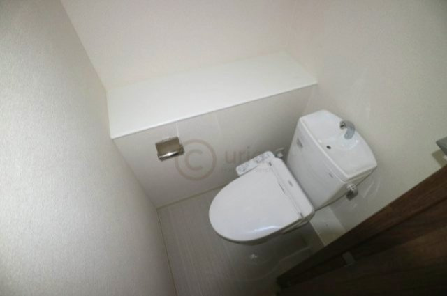 プレサンス神戸元町ミューズのトイレ