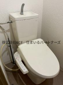 アメックス久留米六ツ門のトイレ|落ち着いたトイレです
