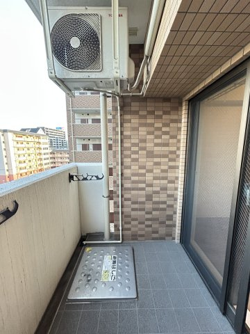 大阪市浪速区浪速西１丁目の賃貸マンションのバルコニー