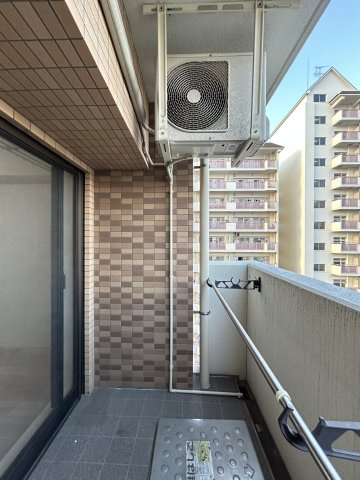 大阪市浪速区浪速西１丁目の賃貸マンションのバルコニー
