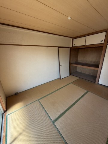 コーポパインの和室