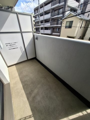 ノブレ甲子園口のバルコニー