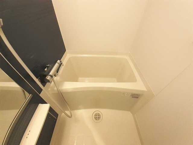 アンフィニ－唐崎Ａの浴室
