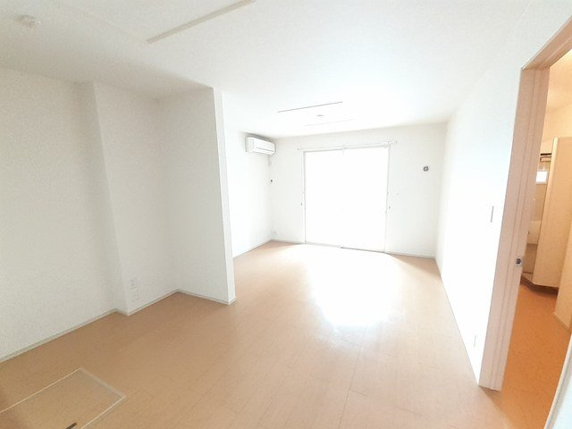 カルムの居間・リビング
