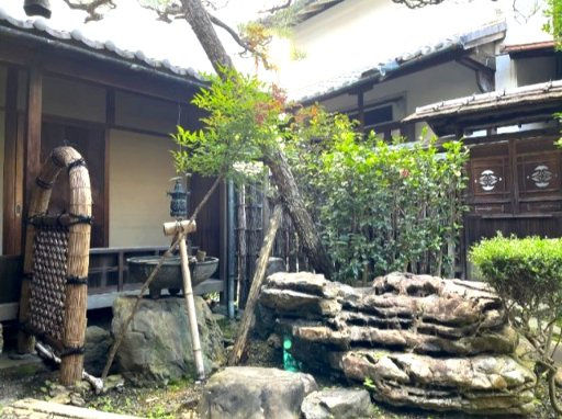 旧山本邸の庭