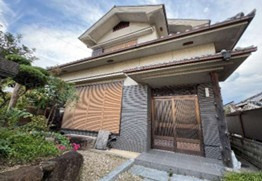 四條畷市北出町戸建の外観