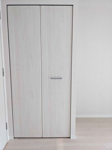 エムブイインプ新大阪の収納