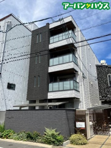 シャーメゾンルッカの外観