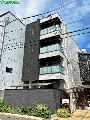 シャーメゾンルッカの外観