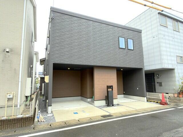 新築戸建て・仲介手数料無料）岩倉市東町０１期　1号棟の前面道路含む現地写真|外観