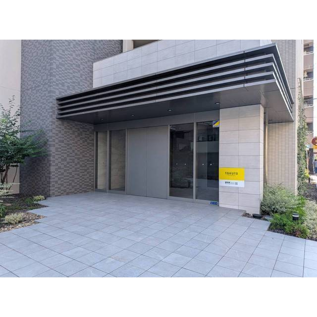 エスタート塚本のエントランス