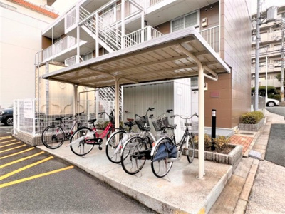 【その他】 | レオパレスシャトー花園 | 駐輪スペースです。