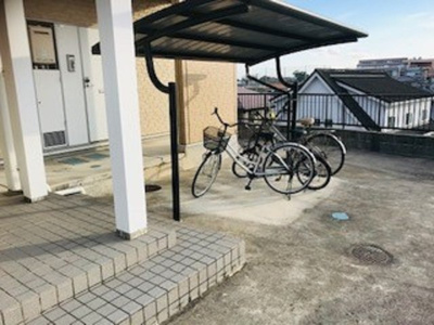 【その他】 | レオパレスアモーレⅢ | 駐輪場