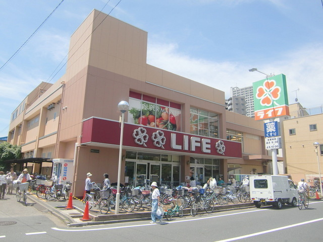 ガーデンズメゾンＡの周辺