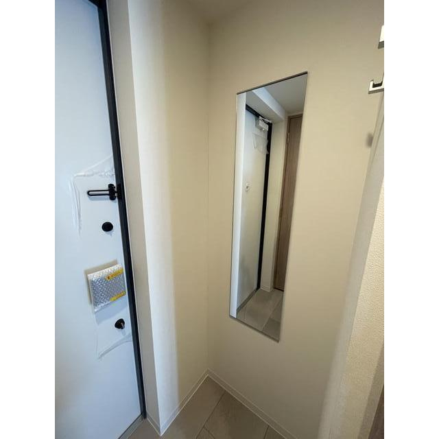 コンフォリア・リヴ本町ＷＥＳＴ　Ｑの玄関