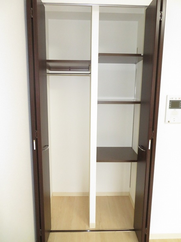 プレジオ都島の収納