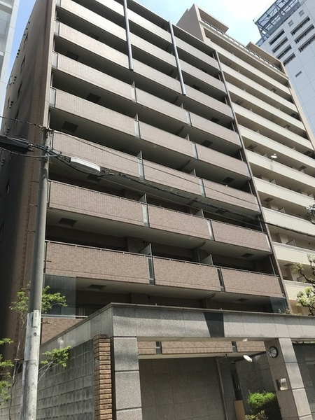コーシン本町橋の外観