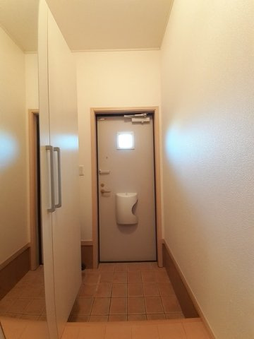 ヴィー・ボヌールの玄関|落ち着いた玄関です