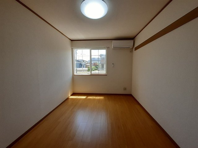 ソレイユサカエの内装