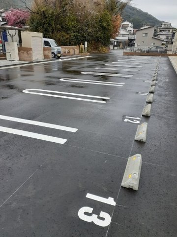 ラ・フルール　Ｓの駐車場