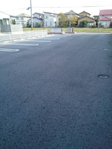 パルテールの駐車場