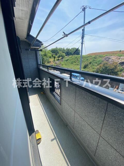 市川市北国分貸家のバルコニー