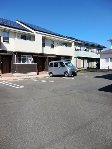 カーサプリート　Ａ棟の駐車場