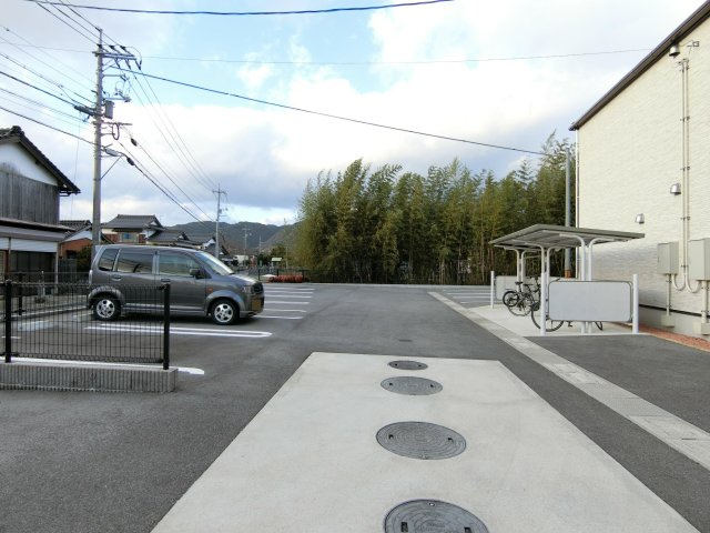 ヴェルデの駐車場