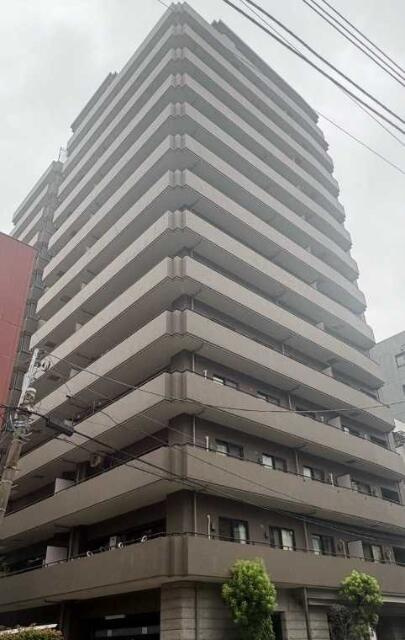 コスモ上野ロイヤルフォルムの外観