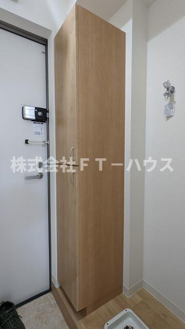 エバーグリーン行徳の玄関