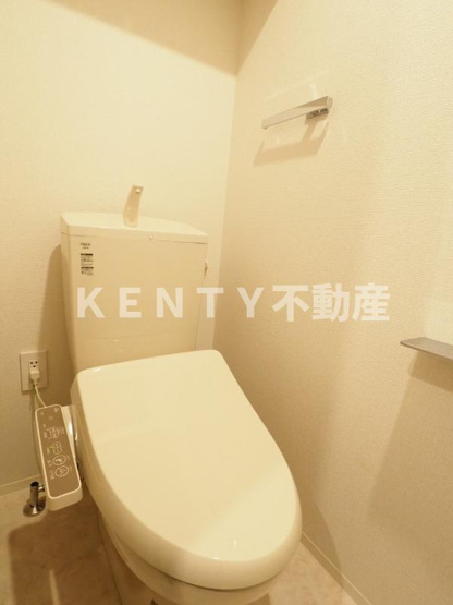 【トイレ】 | ドゥーエ梅屋敷 | 落ち着いたトイレです