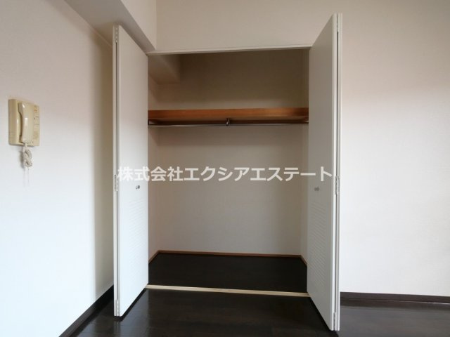 プレサンスフジの収納