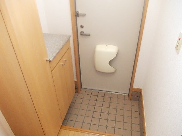 メトロノームＡ棟の玄関