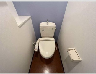 【トイレ】 | アンソレイユ | ※同タイプの写真となり、実際のお部屋とは異なる場合があります
