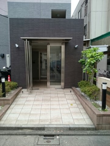 フェリスティ竹沢のエントランス|建物の内部です