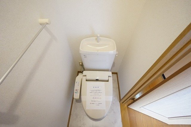 【トイレ】 | レジデンス竹末 | シンプルで使いやすいトイレです
