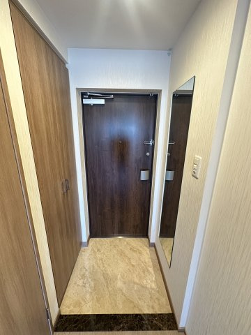 プレジオ阿波座の玄関