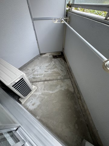 ヒルバレー妙法寺駅前のバルコニー