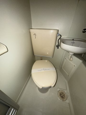 ヒルバレー妙法寺駅前のトイレ