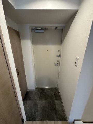 ArtizA瓦屋町Ⅱの玄関