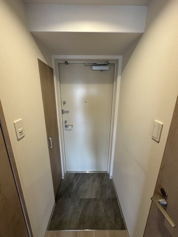 ArtizA瓦屋町Ⅱの玄関