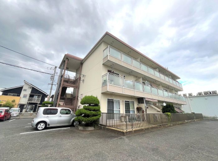 ハイライズ遠藤の外観