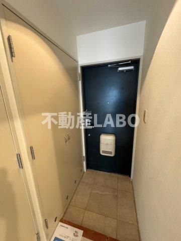 フラッツ志香の玄関
